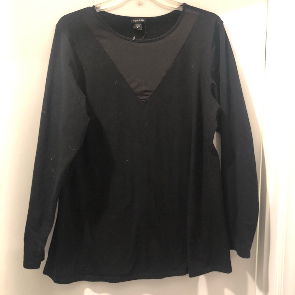 Fitted black top with mesh cutout NWOT